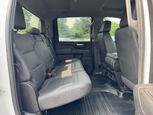 Used 2021 Chevrolet Silverado 2500 W/T w/ WT Convenience Package AWD/4WD image 17