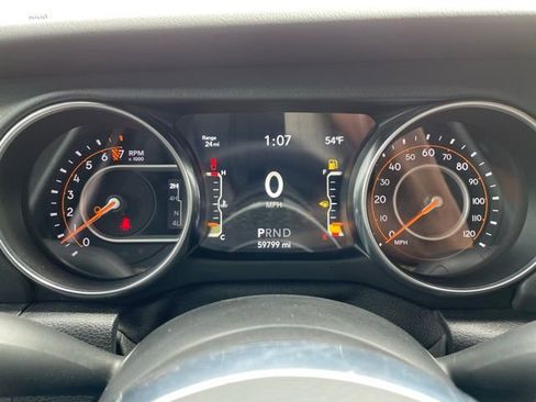 Used 2021 Jeep Gladiator Overland AWD/4WD image 15