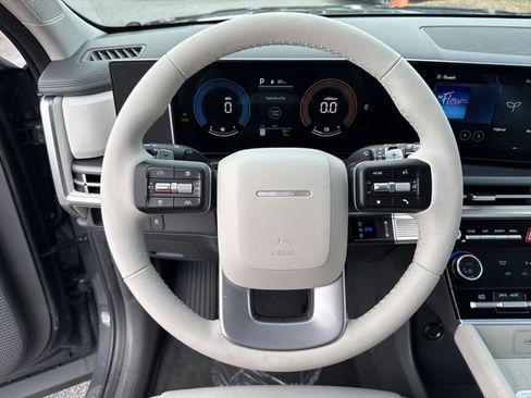 New 2026 Hyundai Santa Fe SE image 17