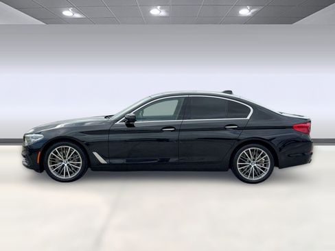 Used 2017 BMW 540i image 2