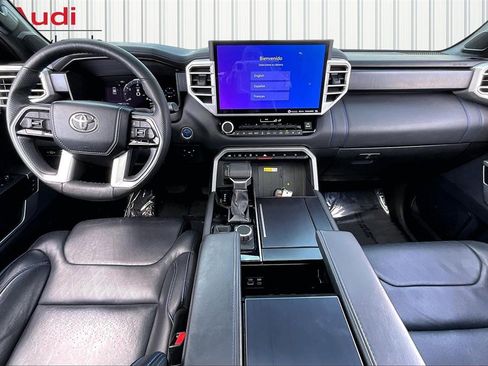 Used 2023 Toyota Sequoia Platinum image 7