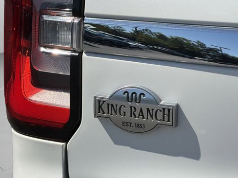 Used 2022 Ford Expedition Max King Ranch AWD/4WD image 41