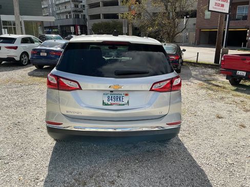 Used 2019 Chevrolet Equinox LT image 4