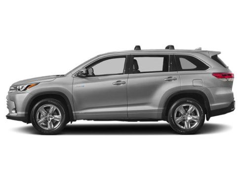 Used 2019 Toyota Highlander XLE AWD/4WD image 3