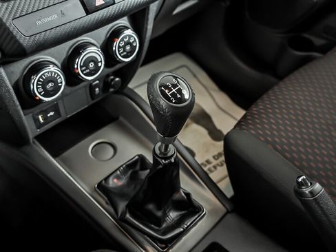 Used 2018 Mitsubishi Outlander Sport ES FWD image 26