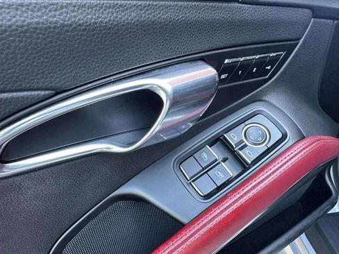 Used 2018 Porsche 718 Cayman Coupe 2D image 20