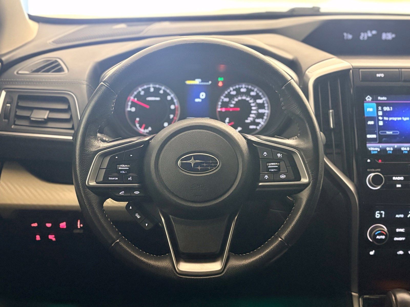 Used 2021 Subaru Ascent Premium w/ Convenience Package AWD/4WD image 4