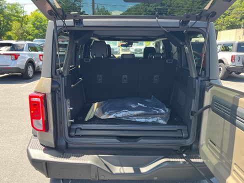 New 2026 Ford Bronco Big Bend w/ Black Diamond Package AWD/4WD image 13