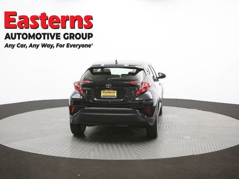 Used 2021 Toyota C-HR LE FWD image 36