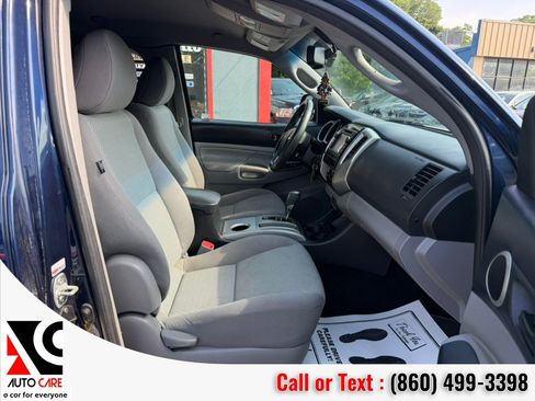 Used 2013 Toyota Tacoma 4x4 Access Cab V6 w/ SR5 Pkg image 8