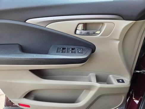 Used 2016 Honda Pilot EX image 17
