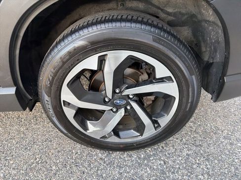 Used 2023 Subaru Forester Touring image 17