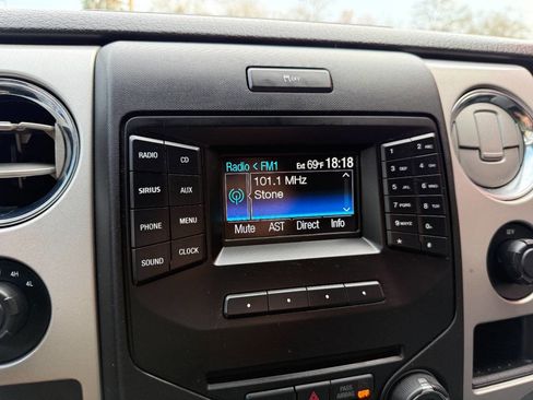 Used 2014 Ford F150 XLT w/ Equipment Group 302A Luxury image 29