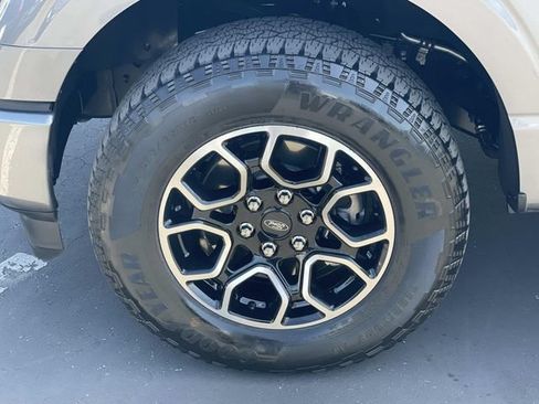 Certified 2023 Ford F150 Lariat AWD/4WD image 40