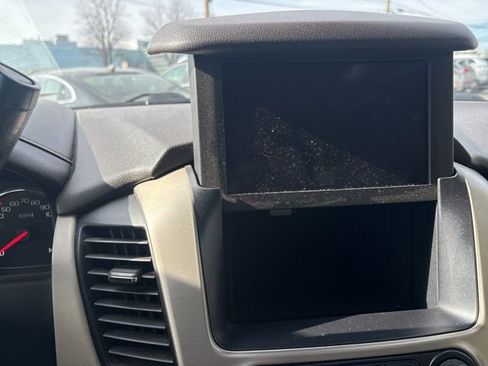 Used 2015 GMC Yukon Denali w/ Open Road Package image 37