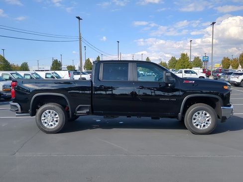 New 2026 Chevrolet Silverado 3500 LT w/ All Star Edition image 6