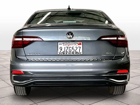 Used 2024 Volkswagen Jetta SEL image 7