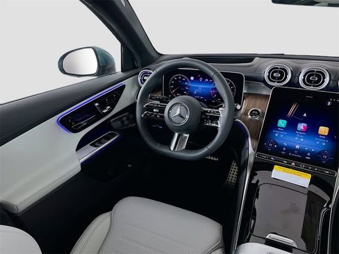 New 2026 Mercedes-Benz GLC 300 4MATIC image 26