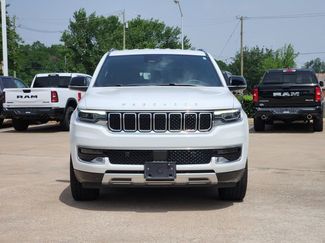 Certified 2024 Jeep Wagoneer L Series II RWD video 2