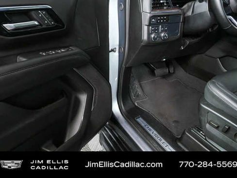 Used 2025 Chevrolet Tahoe LT AWD/4WD image 7
