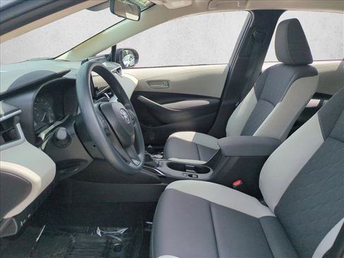 Certified 2025 Toyota Corolla LE FWD image 15