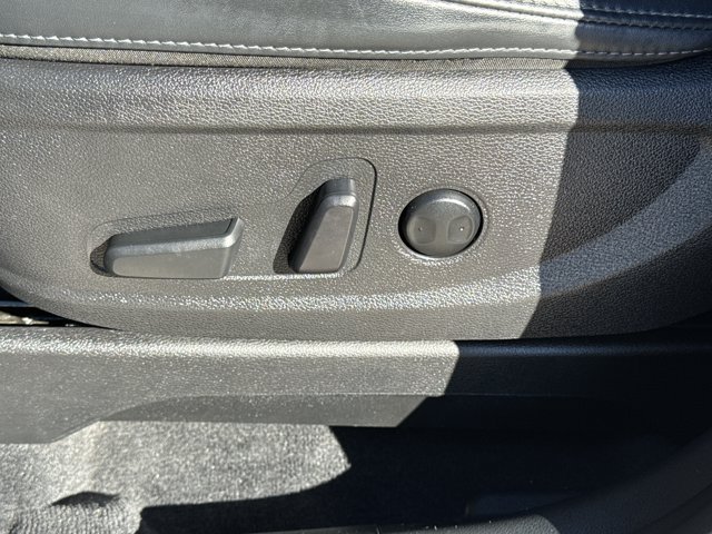 Used 2020 Kia Telluride S w/ S 8 Passenger Seating Package FWD image 16