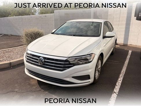 Used 2019 Volkswagen Jetta S w/ Driver Assistance Package FWD image 1