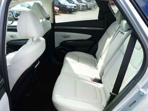 Certified 2023 Hyundai Tucson Limited image 17