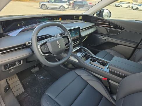 New 2026 Lincoln Nautilus Premier image 14