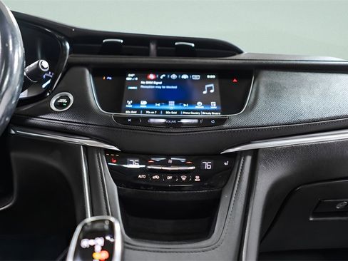 Used 2019 Cadillac XT5 Luxury image 14
