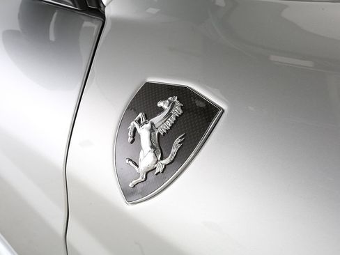 Used 2009 Ferrari F430 Scuderia RWD image 6