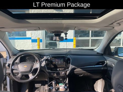 Used 2019 Chevrolet Traverse LT w/ LPO, Blackout Package AWD/4WD image 12