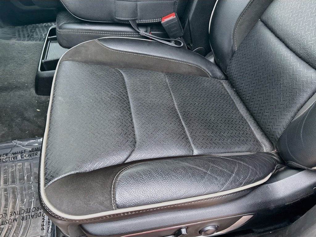 Used 2024 RAM 1500 Laramie AWD/4WD image 20