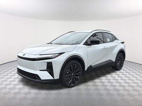 New 2026 Toyota C-HR AWD/4WD image 3