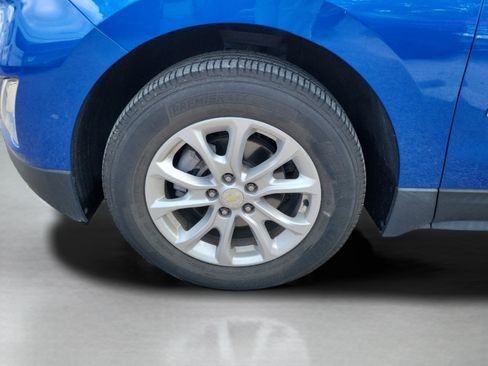 Used 2019 Chevrolet Equinox LS w/ LS Convenience Package FWD image 32