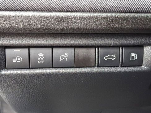 Used 2025 Toyota Camry LE FWD image 25