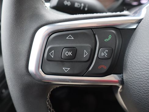 Used 2025 Jeep Wrangler Sahara w/ Safety Group image 16