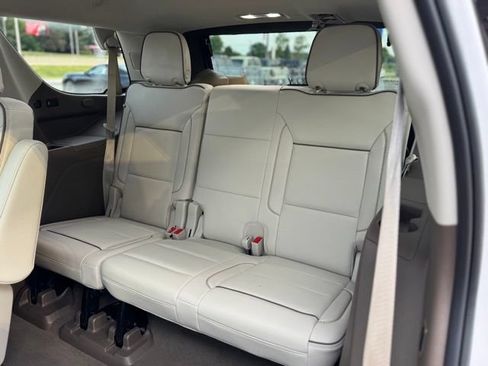 Used 2022 GMC Yukon Denali AWD/4WD image 15
