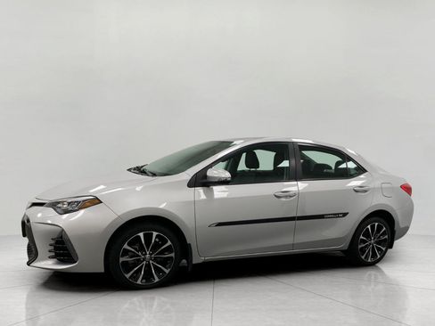 Used 2018 Toyota Corolla SE FWD image 8