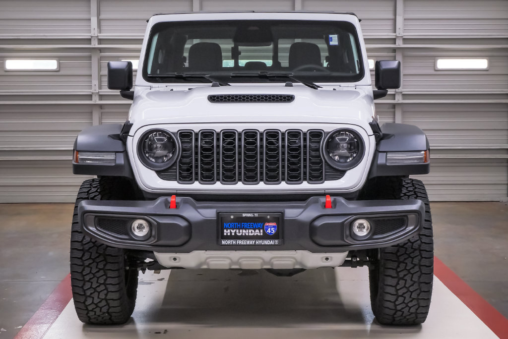 Used 2026 Jeep Gladiator Mojave AWD/4WD image 4