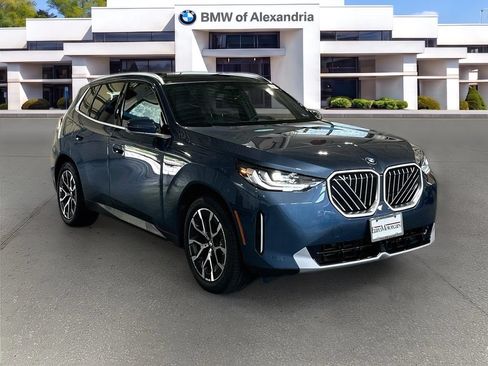 Used 2026 BMW X3 xDrive30i AWD/4WD image 3