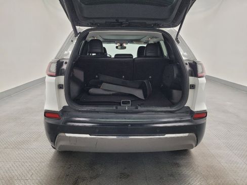 Used 2019 Jeep Cherokee Limited FWD image 29