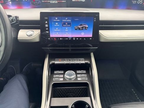 Used 2024 Lincoln Nautilus Reserve w/ Equipment Group 203A AWD/4WD image 23