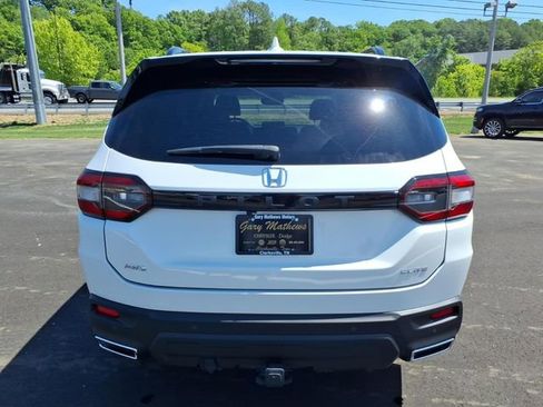 Used 2024 Honda Pilot Elite image 3