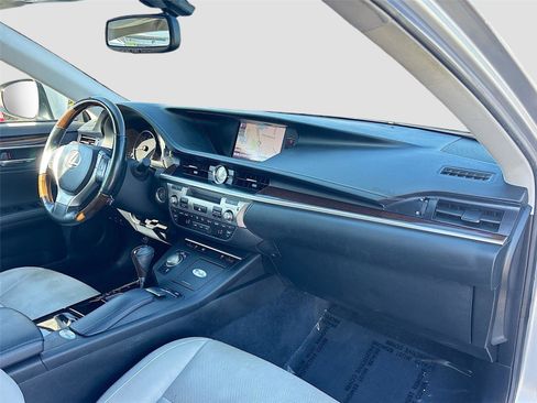 Used 2014 Lexus ES 350 image 31
