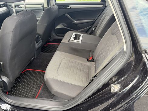 Used 2020 Volkswagen Passat 2.0T S image 17