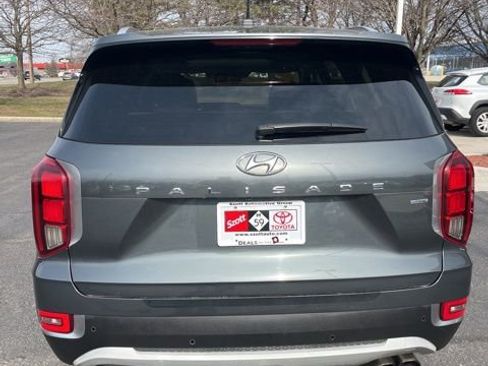 Used 2022 Hyundai Palisade SEL w/ Convenience Package image 6
