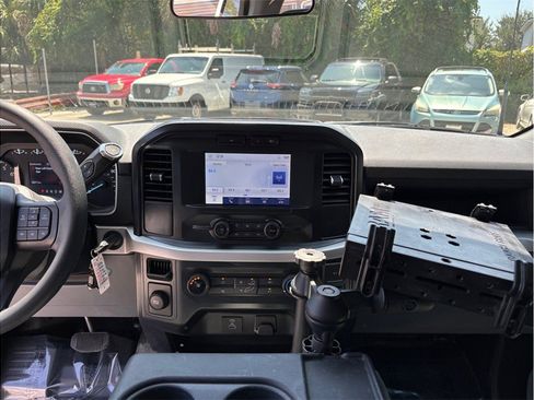 Used 2022 Ford F150 XL w/ Equipment Group 101A High RWD image 11
