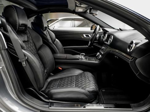 Used 2017 Mercedes-Benz SL 65 AMG image 31