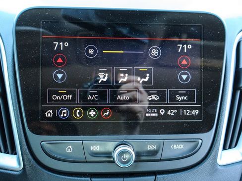 Used 2023 Chevrolet Malibu LT image 31